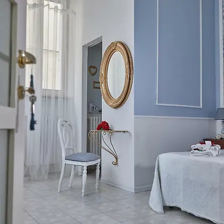 Il Piccolo Principe ゲストハウス フォリーニョ